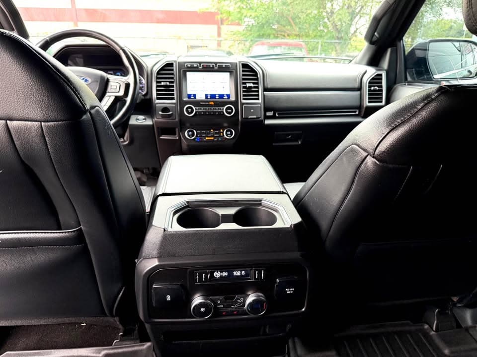 2020 Ford expedition  thumbnail 9