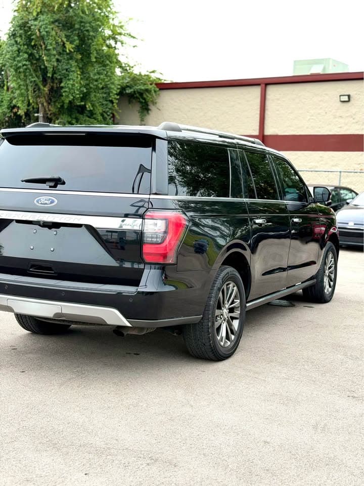 2020 Ford expedition  thumbnail 4