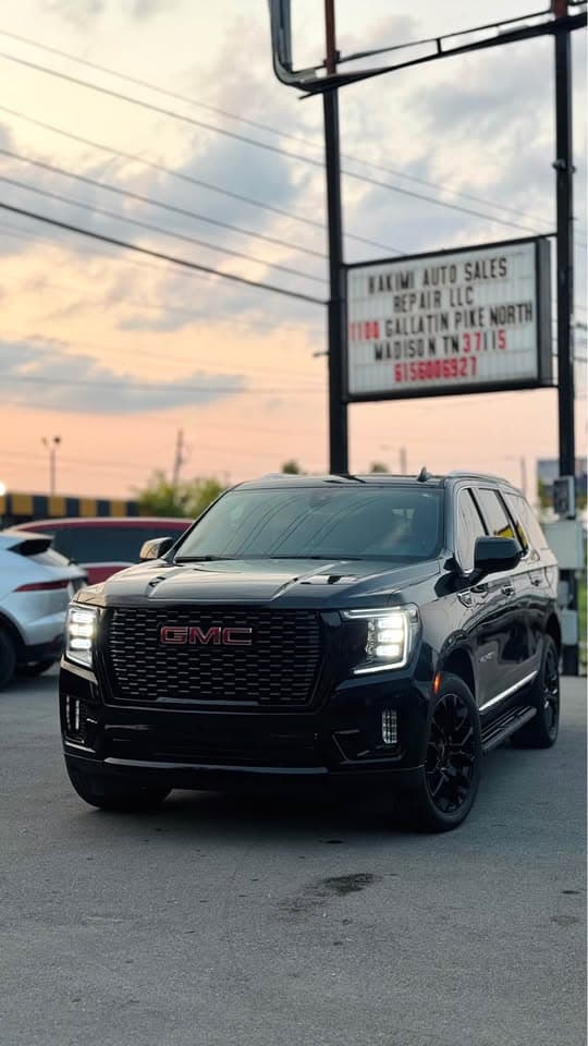 2022 GMC Yukon thumbnail 2