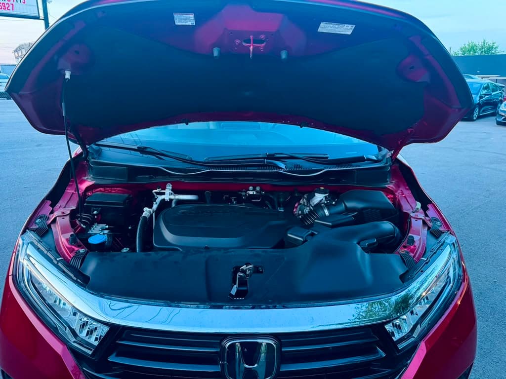2022 Honda Odyssey thumbnail 3