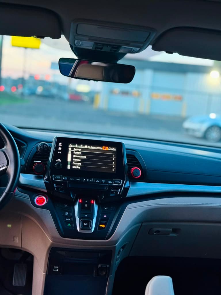 2022 Honda Odyssey thumbnail 6