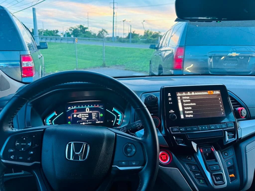 2022 Honda Odyssey thumbnail 9