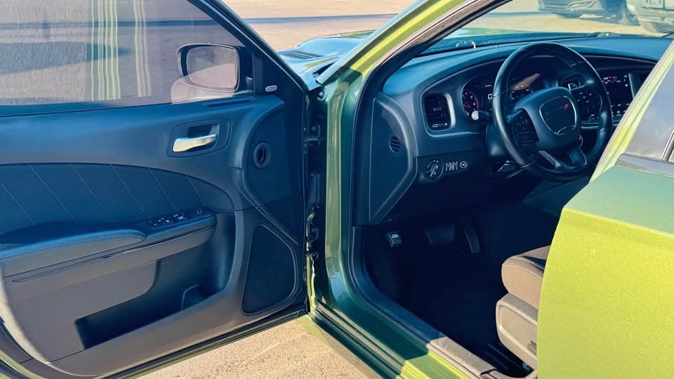 2022 Dodge Charger GT  thumbnail 5