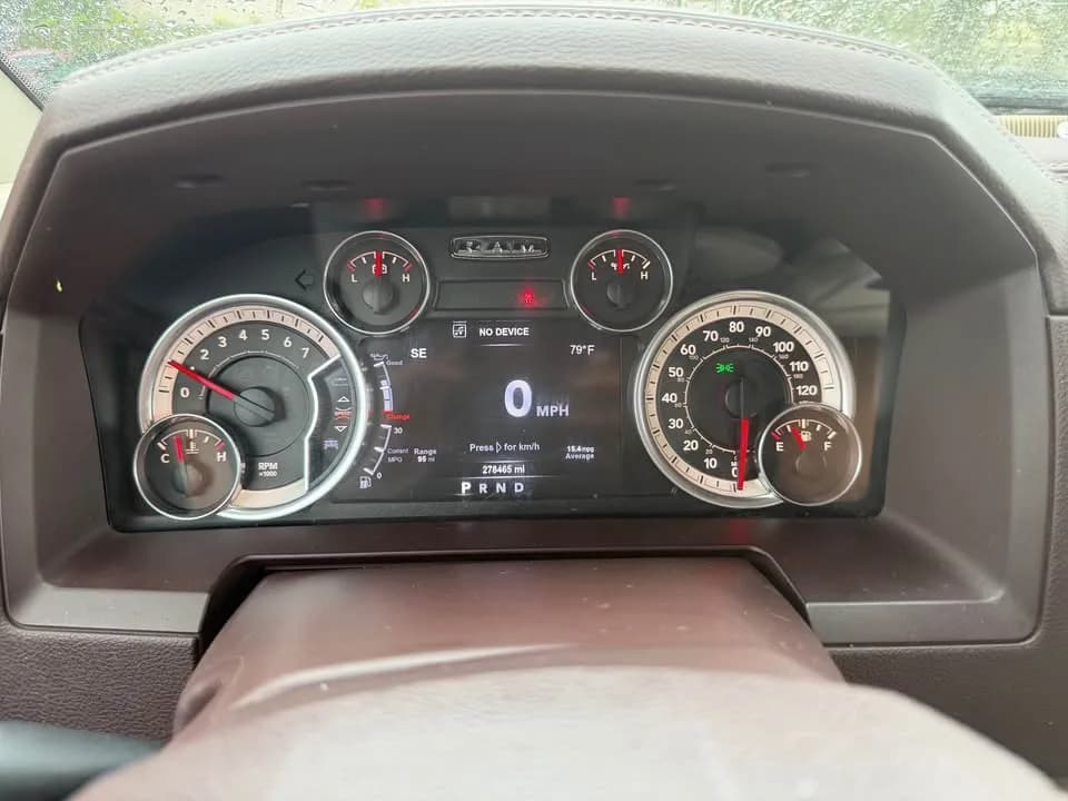 2015 Dodge Ram thumbnail 17