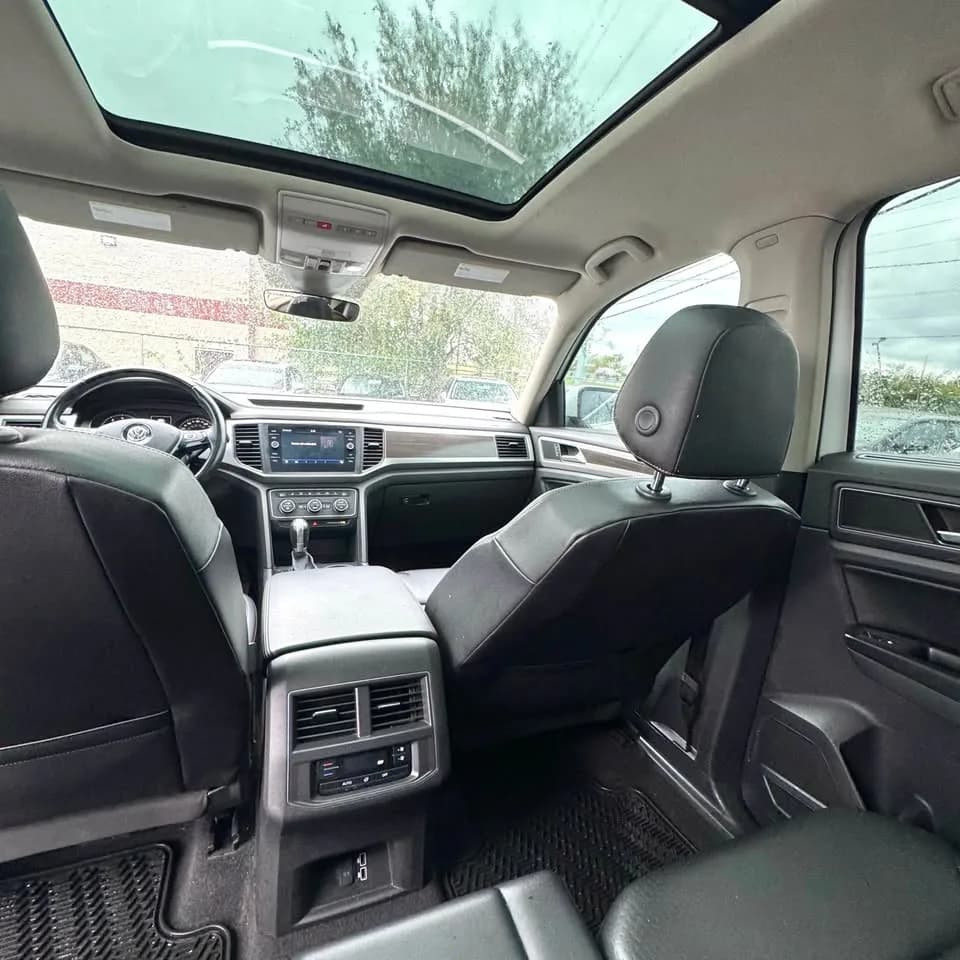 2019 Volkswagen Atlas thumbnail 9