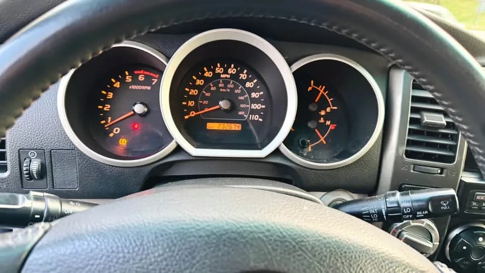 2007 Toyota 4Runner thumbnail 18