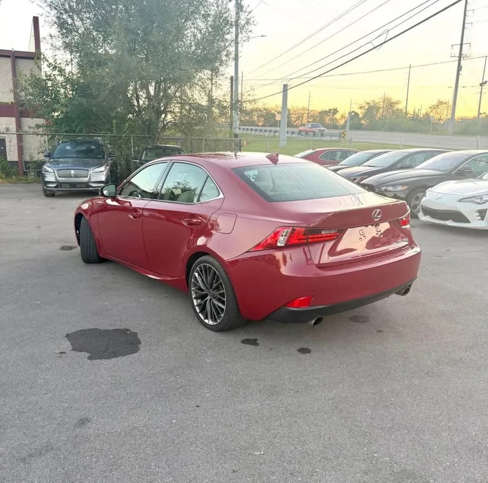 2015 Lexus  IS 250 AWD thumbnail 6