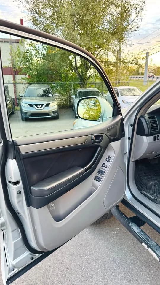 2007 Toyota 4Runner thumbnail 15