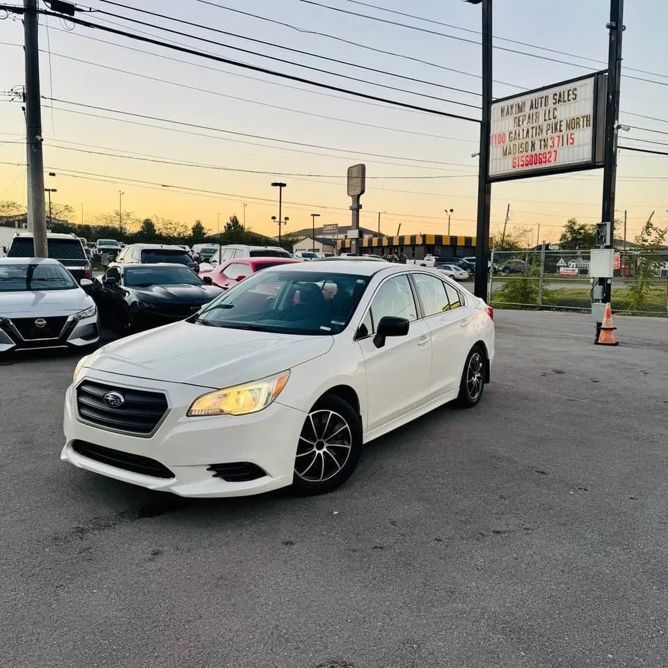 2016 Subaru legacy  — image 1