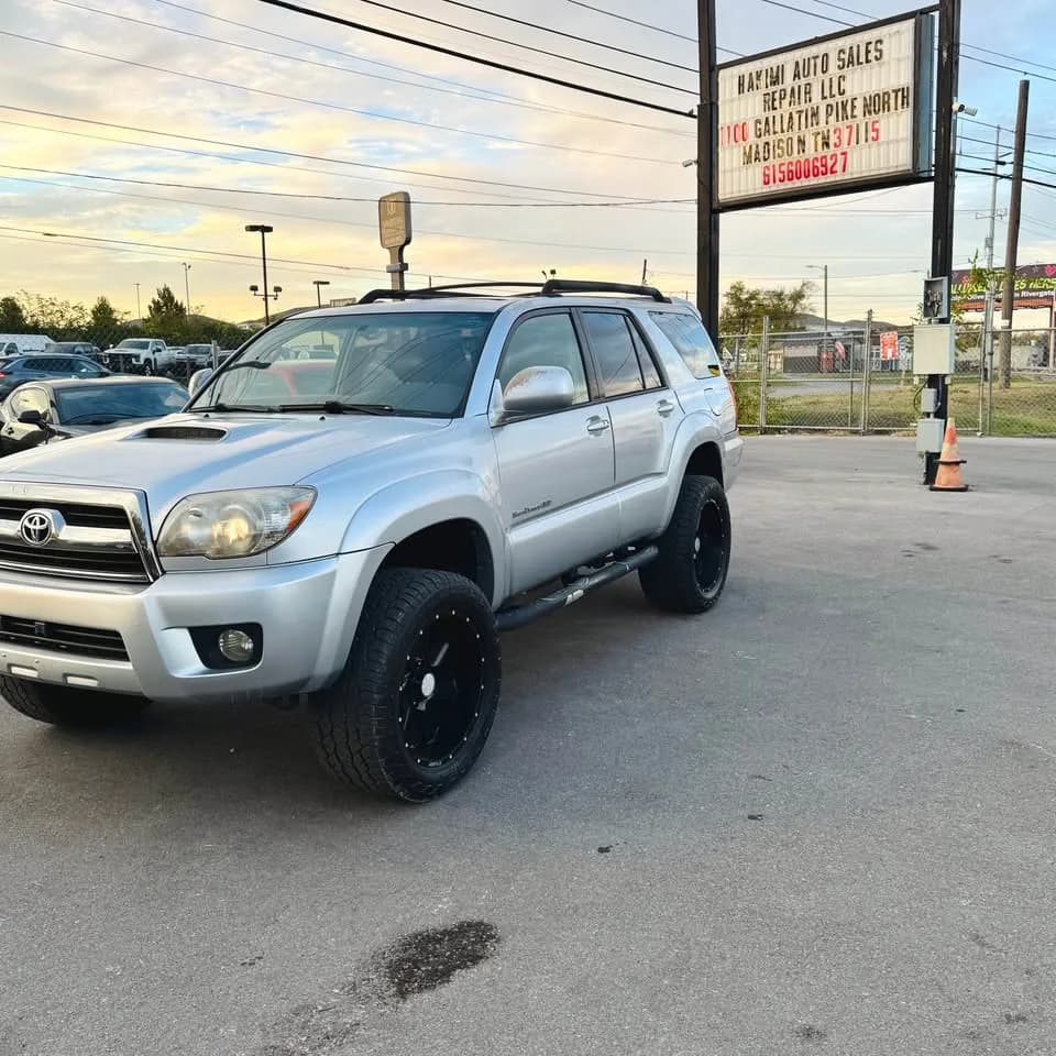 2007 Toyota 4Runner thumbnail 2