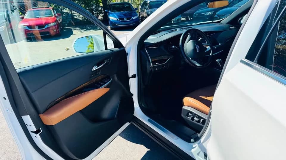 2019 Cadillac XT4 thumbnail 13