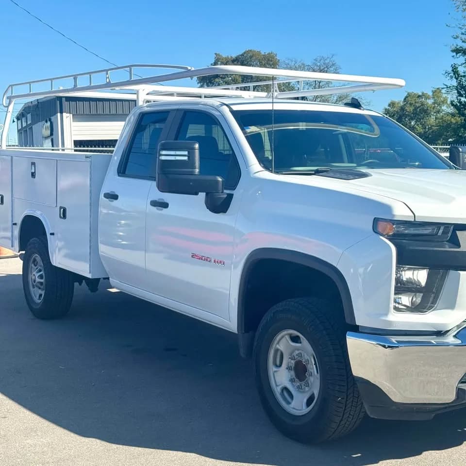 2022 Chevrolet Silverado thumbnail 6